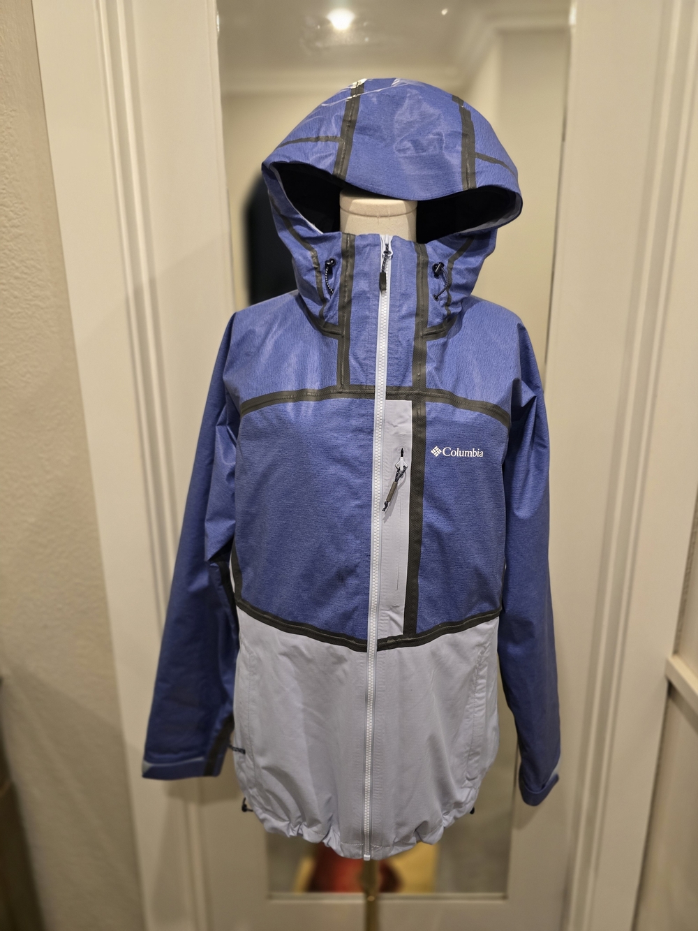 Columbia Two-Tone Blue and Light Gray Hooded Ski Jacket(3 in 1)